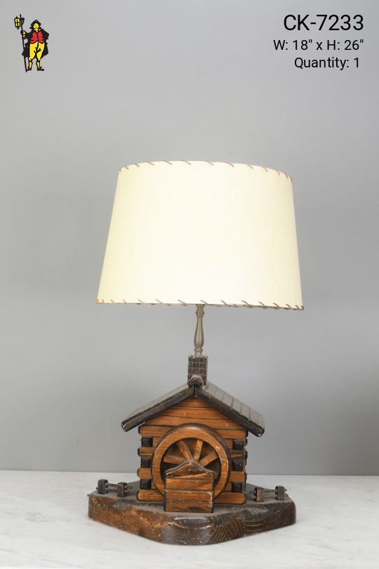 Wooden Ranch House Table Lamp