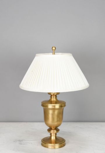 Classical Brass Urn Form Table Lamp