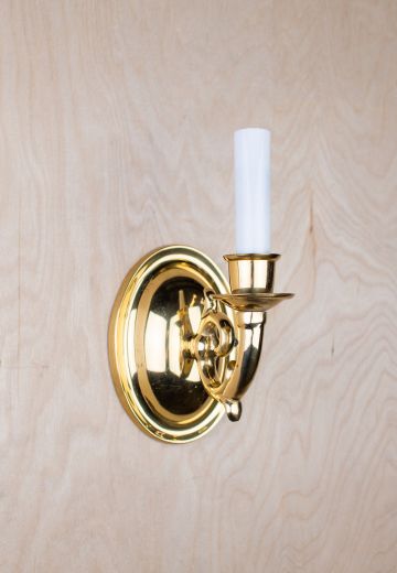One Light Polished Brass Wall Sconce