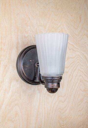 One Light Wall Sonce w/Pleated Glass Shade
