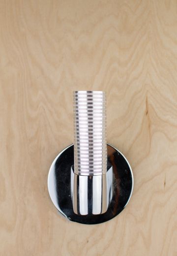 Contemporary One Light Wall Sconce
