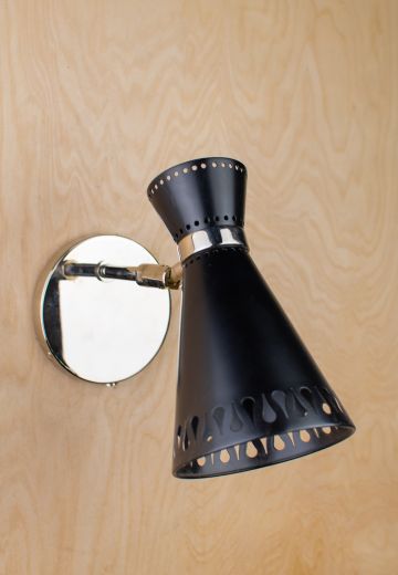 Black Single Peirced Spotlight Wall Sconce