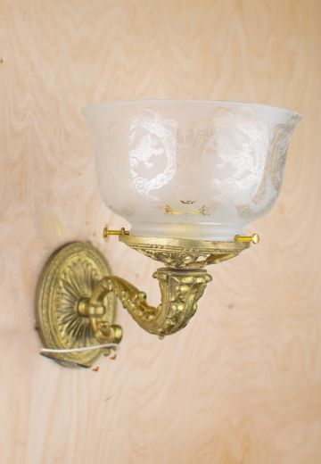 Curved Arm One Light Wall Sconce w/Etched Glass Shade