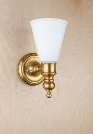 Brass One Light Wall Sconce