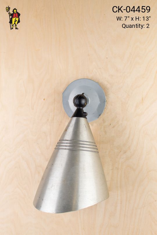 Wide Silver Bullet Reflector Wall Sconce w/Ribbed Pattern