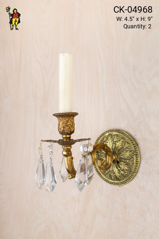 Single Candle Wall Sconce w/Crystal Drops
