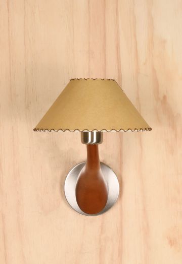 Single Wooden Finished Modern Wall Sconce