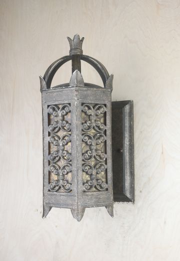 Outdoor Deco Wall Lantern