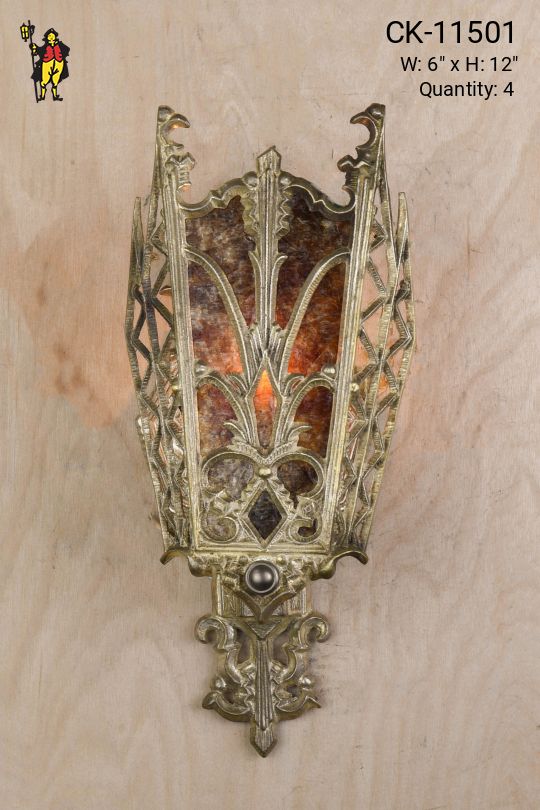 Gothic Single Light Wall Sconce w/Mica Screen