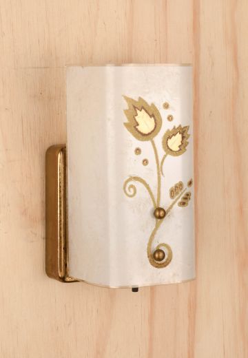 Floral Patterned Glass Shaded Wall Sconce