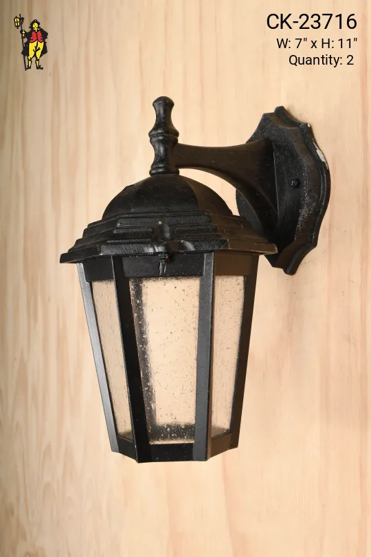 Traditional Black Wall Lantern