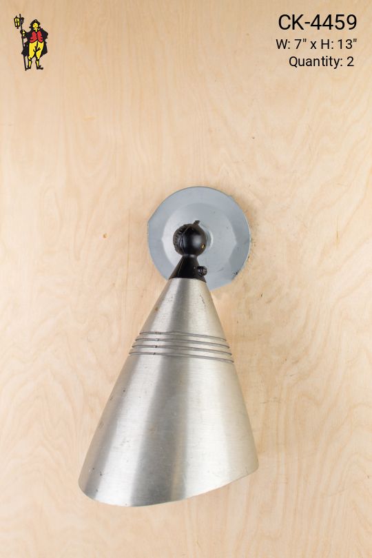 Wide Silver Bullet Reflector Wall Sconce w/Ribbed Pattern