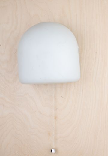 Glass Modern Wall Sconce w/Pull String